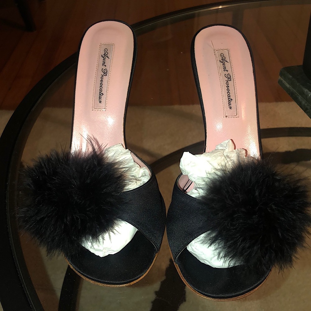 Brand New Agent Provocateur Enrica Mules Black — FR 40 (US 9)